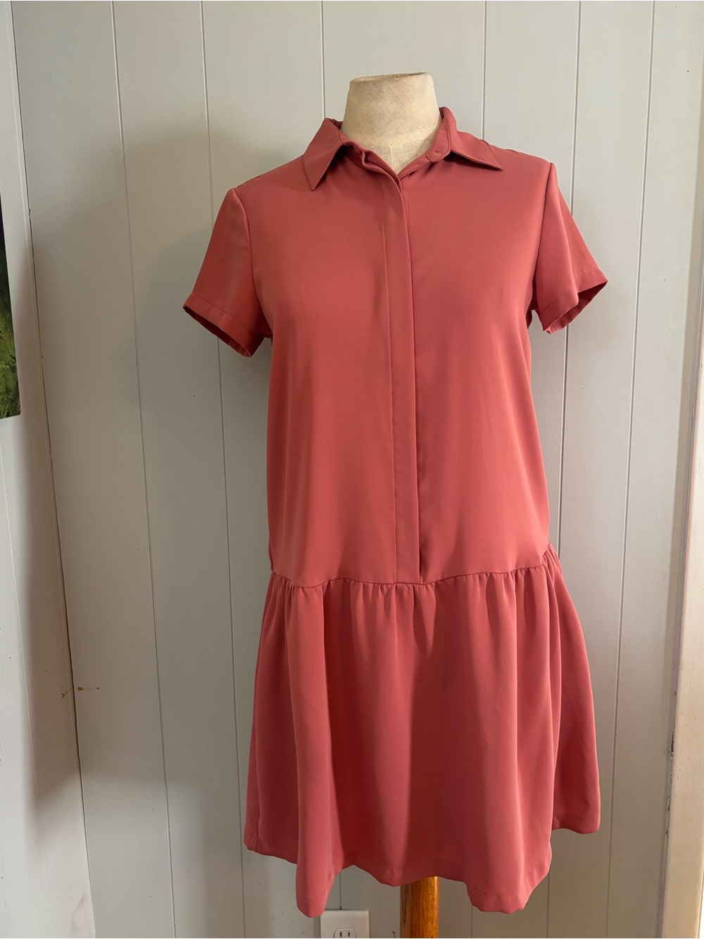 Cynthia Rowley Short-Sleeve Collared Mini Dress in Dusty Rose